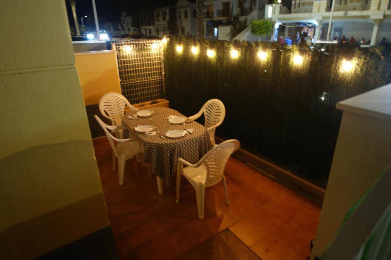 Apartamento En Vera A 300 M De La Playa, Con Patio Y Salida Directa A Calle Экстерьер фото