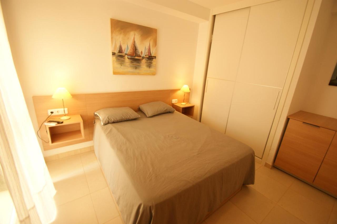 Apartamento En Vera A 300 M De La Playa, Con Patio Y Salida Directa A Calle Экстерьер фото